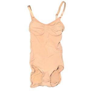 SKIMS Nude Shapewear Slip